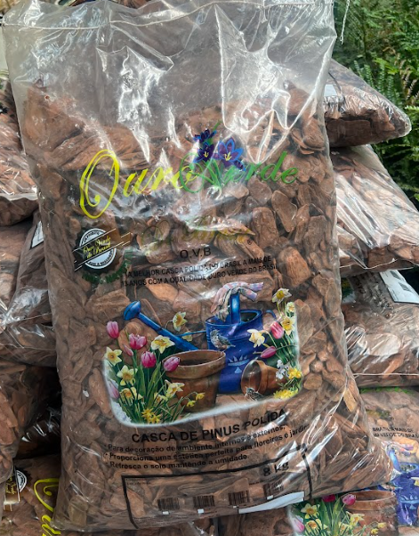 Corteza de pino (8 Kg.)